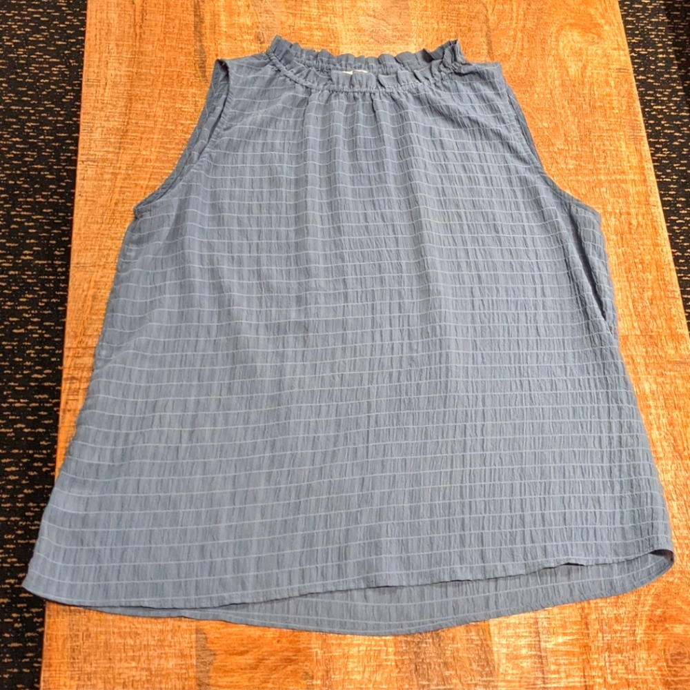 LOFT dress shirt